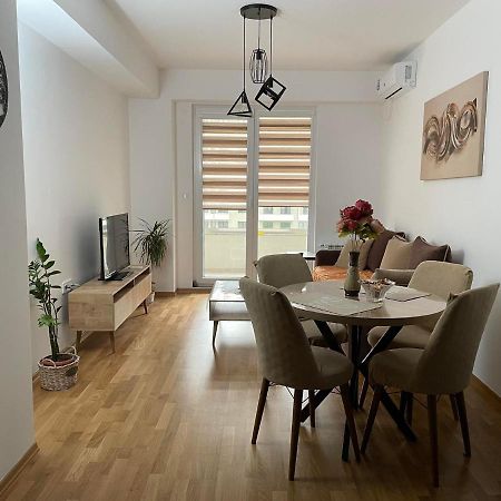 Golden Apartments Скоп'є Екстер'єр фото