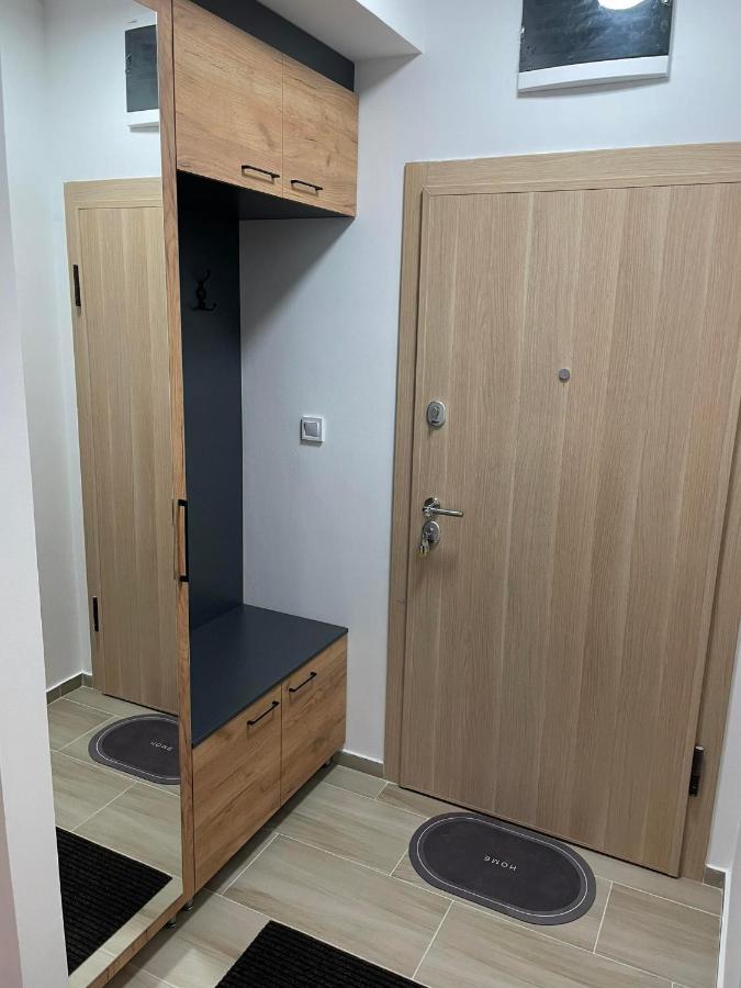 Golden Apartments Скоп'є Екстер'єр фото